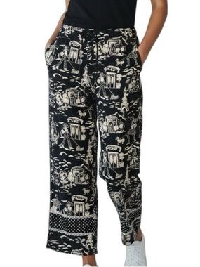 OLEG CASSINI Weekend Woman’s Stretch Black and Cream City Scene Cropped Pants